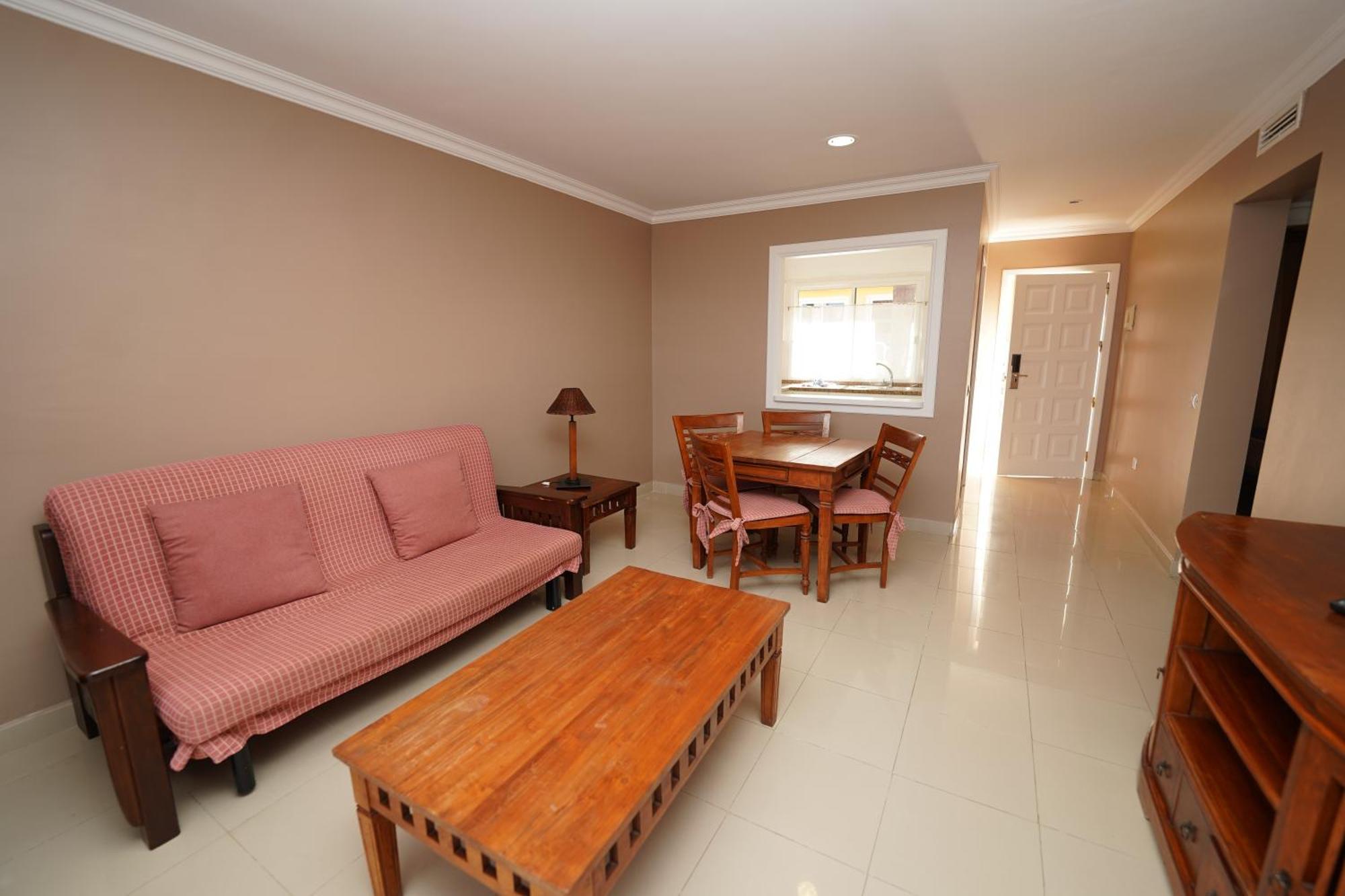 Rf La Quinta Park Suites Santa Úrsula Екстериор снимка
