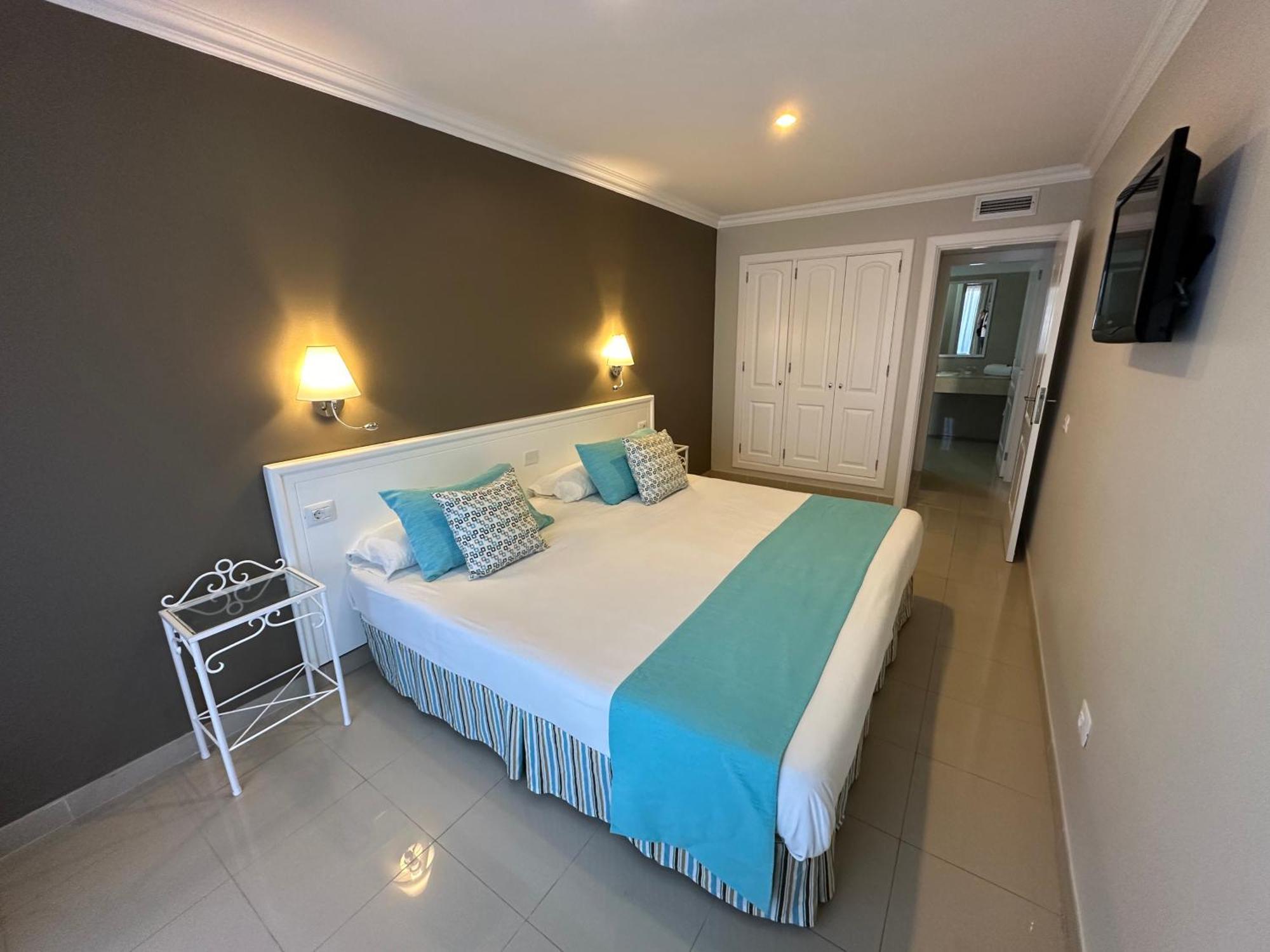 Rf La Quinta Park Suites Santa Úrsula Екстериор снимка