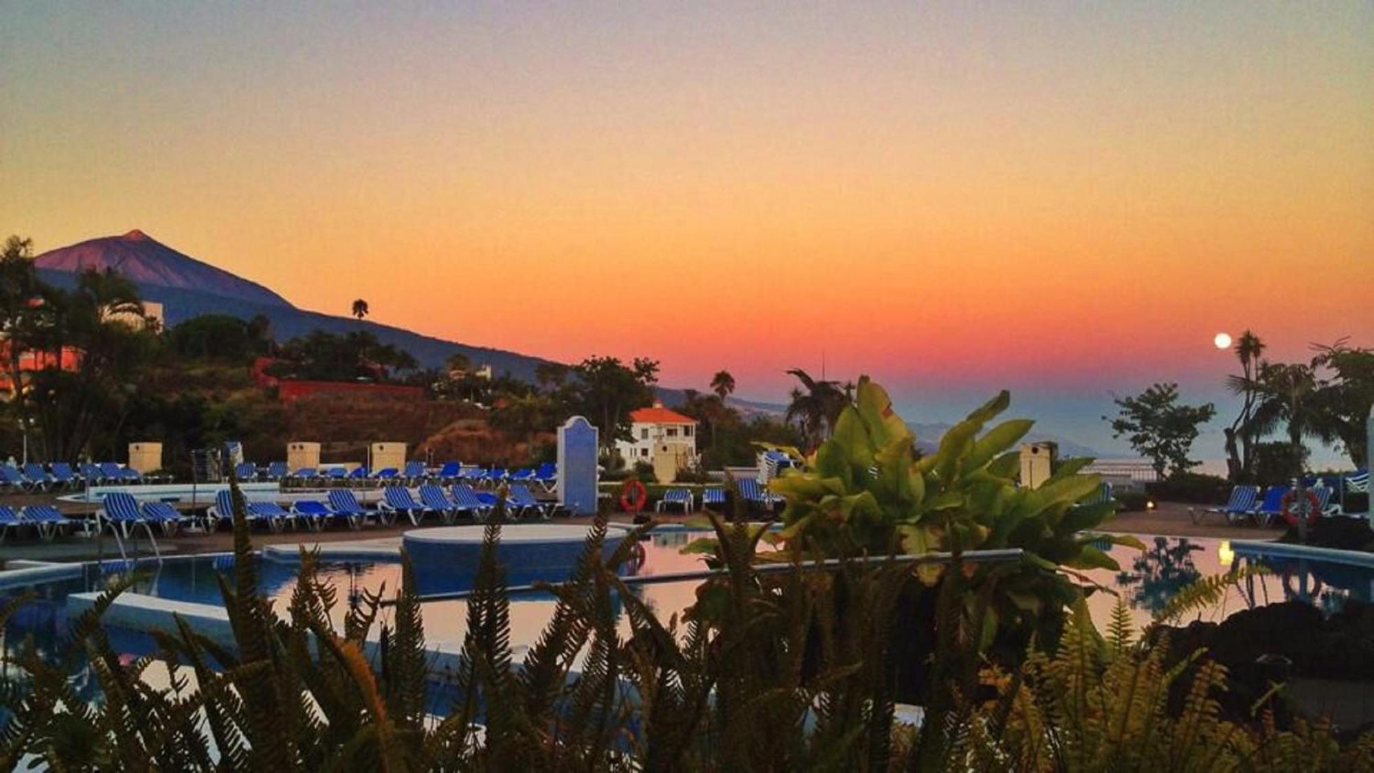 Rf La Quinta Park Suites Santa Úrsula Екстериор снимка